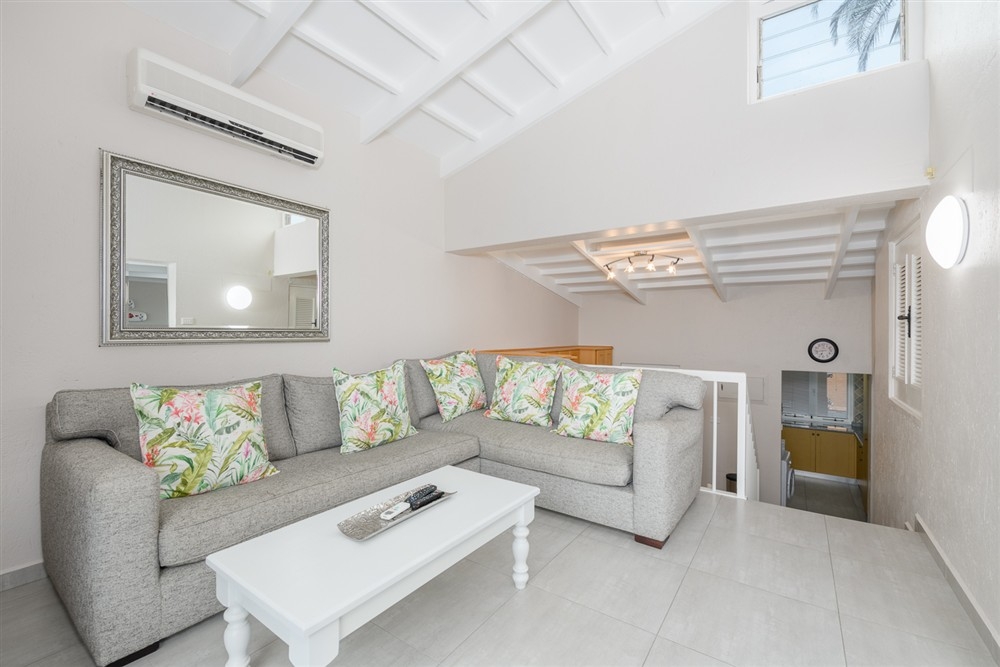 Villa 2409: Lounge area